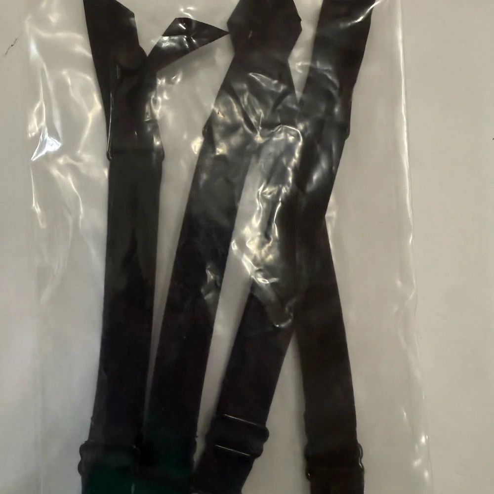 NEW Garter/stocking suspenders elastic adj set (4) black